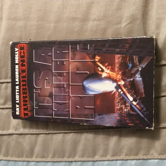 Turbulence 1997 ‧ Action Thriller ‧ vhs - Picture 2 of 4